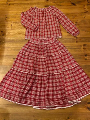 핑크하우스 체크 무늬 셋업 긴팔 스모크 & 캉캉 스커트