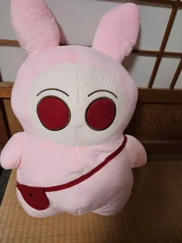 인류의 절반이 작아진 BIG 봉제 인형