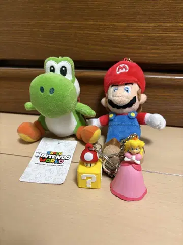 USJ 닌텐도 월드 마리오 요시 피치 참 키링
