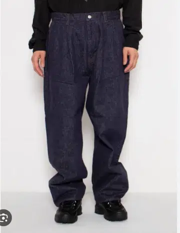 Graphpaper Colorfast Denim 2 Tuck Pants