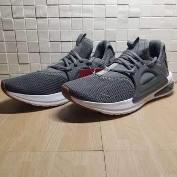 [ 새상품 배송비 포함 ] 푸마 PUMA SOFTRIDE 엔조 EVO
