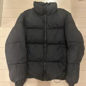 ZARA 블랙 다운 자켓