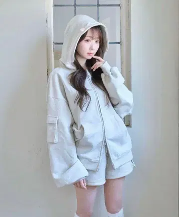 로제뮤즈 Satin ribbon point cargo zip set