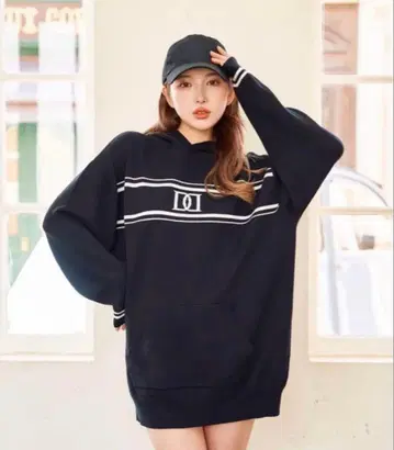 Darich DD 모티브 니트 후디