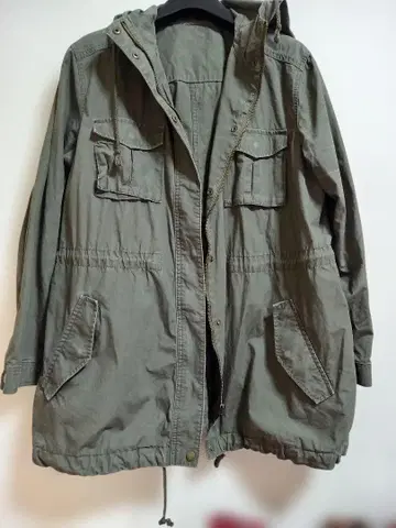 유니클로 UNIQLO 올리브 후드 부착 코트 XL