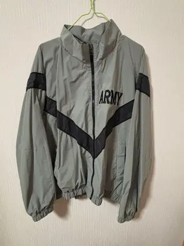 US ARMY 트레이닝 자켓 밀리터리 자켓 USA제