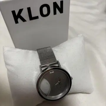 KLON 손목시계 새상품급 중고