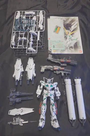 MG 유니콘 건담 풀아머 ver.ka