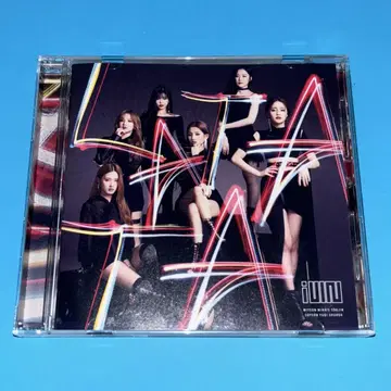 [ 새상품급 ] (G)I-DLE LATATA 초회 한정판 B CD