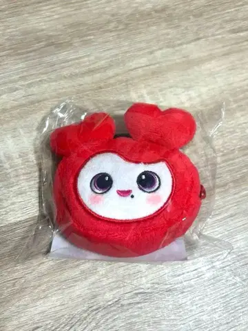 TWICE BABY LOVELY 이어폰 파우치 채영