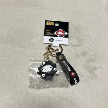 블랙 미야쿠미야쿠 시나모롤 키링