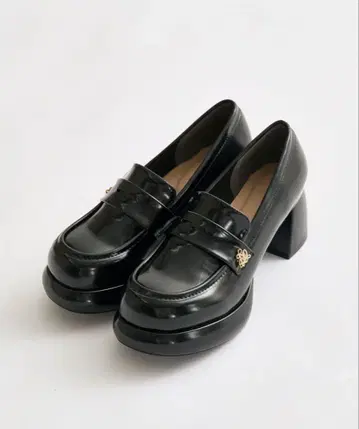 OLIVE des OLIVE 올리브 데 올리브 엠블럼 로퍼