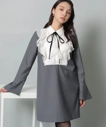 리랜드트루 프릴 보타이 미니 원피스