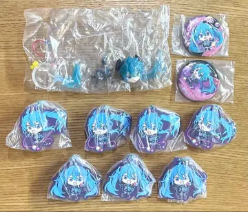 하츠네 미쿠 아소토 매지컬 미라이 2025 가챠 피규어