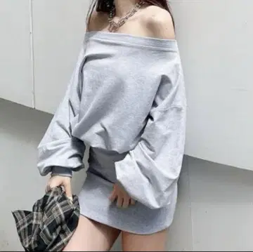 당일 발송 새상품급 GYDA 오프숄더 미니 원피스 맨투맨 타이트