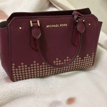 마이클코어스 MICHAEL KORS 숄더백 와인 레드