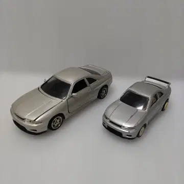 R33 GTR 미니카 2대 세트