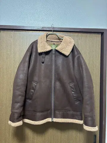 남성용 보아 카라 부착 브라운 자켓