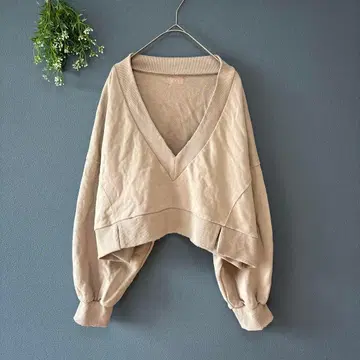 바브 [F] 어른 내추럴 숏 기장 빅 실루엣 V넥 돌먼 소매 맨투맨