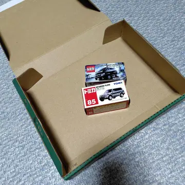 토미카 닛산 캐러밴, 미쓰비시 파제로 세트