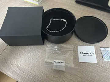 톰 우드 x 액세서리 18cm