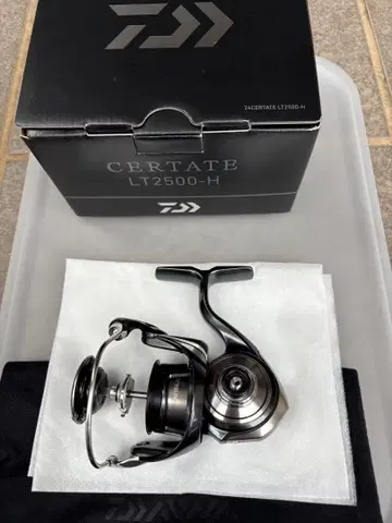DAIWA 24 셀테이트 LT2500S-H 바디 본체
