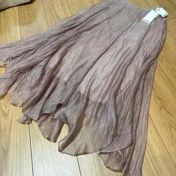 새상품 택 포함 스나이델 롱 스커트 시어 플레어