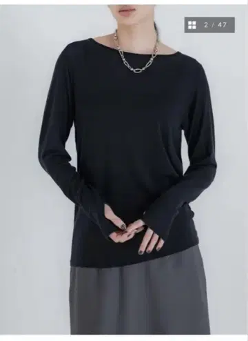 완판템 crewre 네이비 캐시미어 블렌드 보트넥 롱T