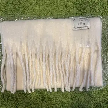 Maison de FLEUR 아이보리 머플러 F
