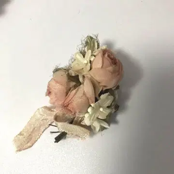 딜러님 제작 천 꽃 코사지
