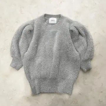 [컨디션 최상] OHGA 샤이니 라메 니트 반팔 스웨터 퍼프 슬리브 프리