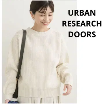 URBAN RESEARCH DOORS 몽골리안 울 크루넥 니트
