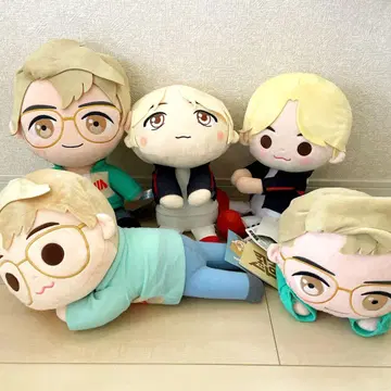 K-POP 아이돌 봉제 인형