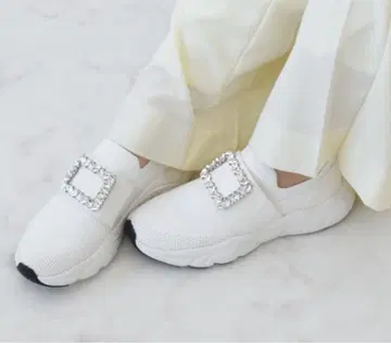 Bridget Birkin 비쥬 버클 니트 스니커즈 L 사이즈