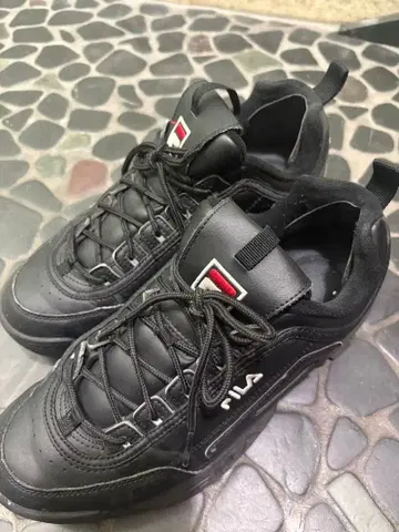 FILA 디스럽터 2