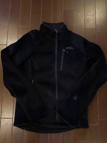 patagonia 플리스 자켓 블랙