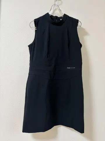 힐 크릭 슬리브리스 튜닉 블랙