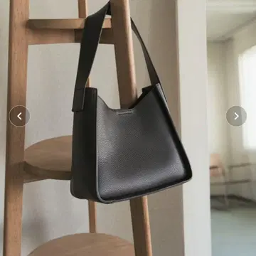 URBAN RESEARCH DOORS 하프문 원핸들 백