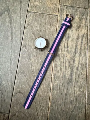 Daniel Wellington 손목시계 네이비/핑크