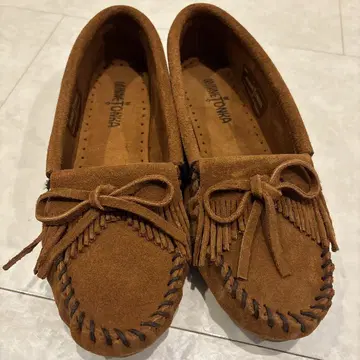 MINNETONKA 브라운 모카신 7