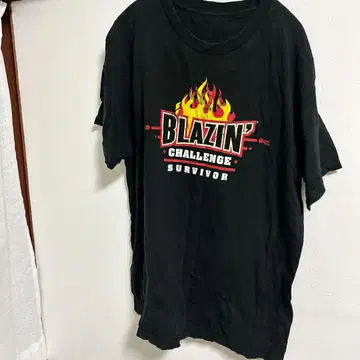 BLAZIN' CHALLENGE SURVIVOR 티셔츠