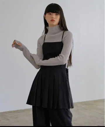 abor 에이프런 플리츠 미니 드레스 블랙 프리