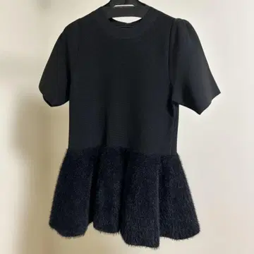 마이 스트라다 페더 페플럼 튜닉 블랙