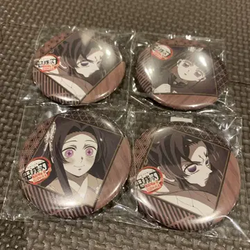 귀멸의 칼날 다이닝 코쵸우 시노부 카나에 츠유리 카나오 캔뱃지