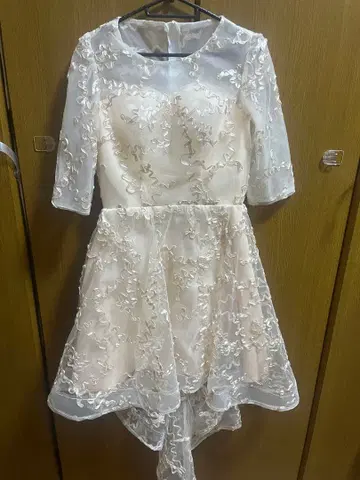 핑크 레이스 하이 로우 헴 드레스