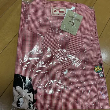 미사용 새상품 Betty Boop 파자마 상하의 빨간색 체크
