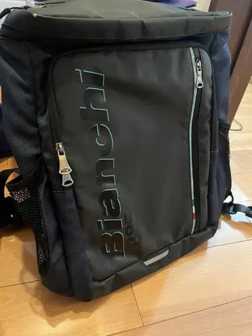 Bianchi 블랙 백팩 28 x 43 x 12cm 14L