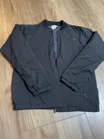 THE NORTH FACE 블랙 집업 자켓