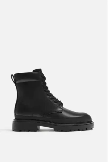 ZARA 자라 레이스업 앵클부츠