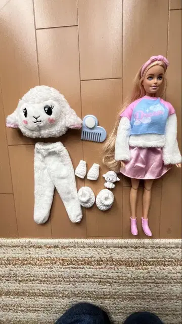새상품급! 인형옷 Barbie 양